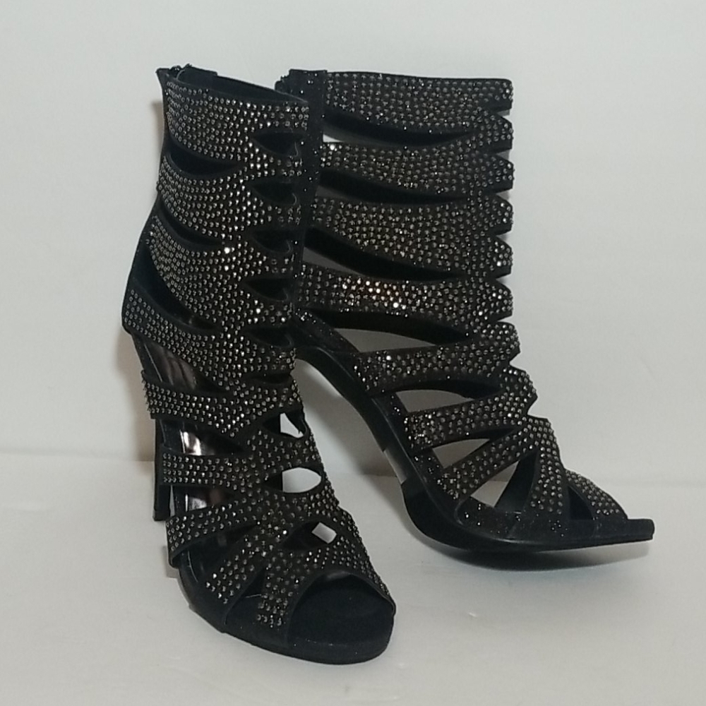 Vigo Fiore Heels